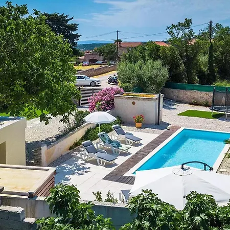 Holiday home Antonici *