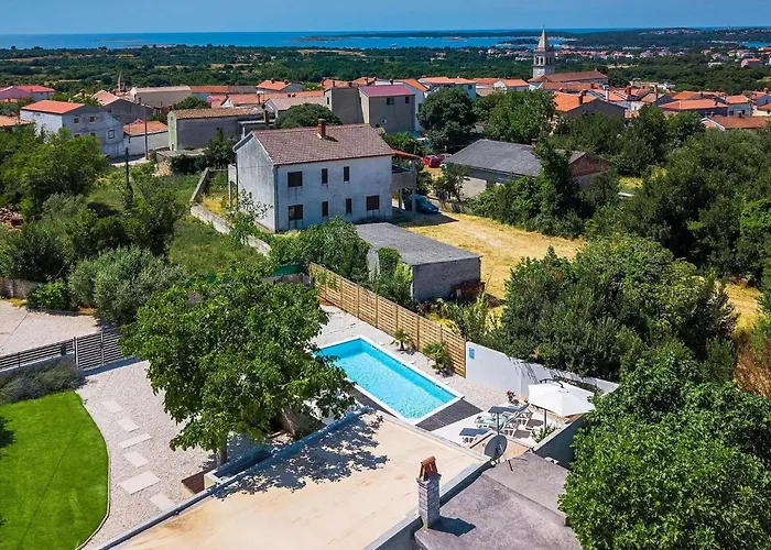 Dom wakacyjny Antonici Medulin